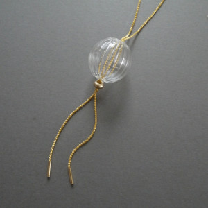 slit sphere long necklace clear gd